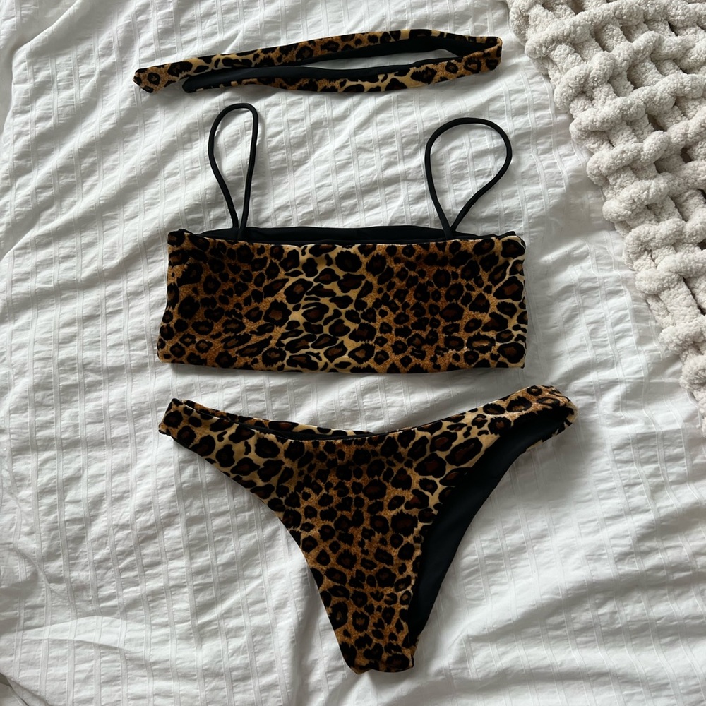 COPY - Lali and Layla bikini